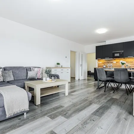 Korzo Lipno * Lipno nad Vltavou